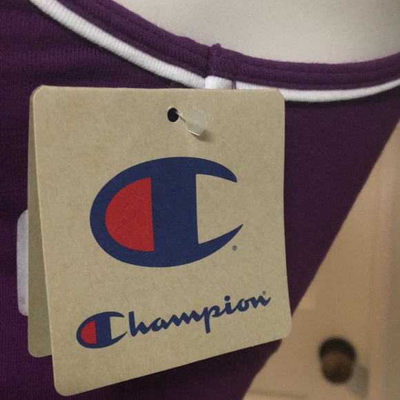 Champion Athletic/Athleisure Cropped Tank Top NWT! - Picture 3 of 6